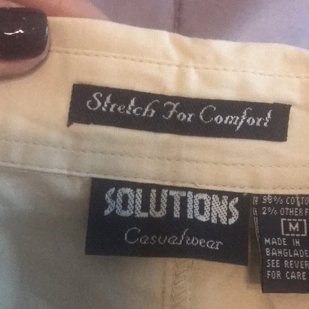 4 for $10 💗💗 Solutions Casualwear khaki colored button down shirt - Picture 6 of 8